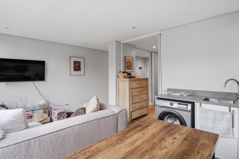 1 Bedroom Property for Sale in Claremont Upper Western Cape
